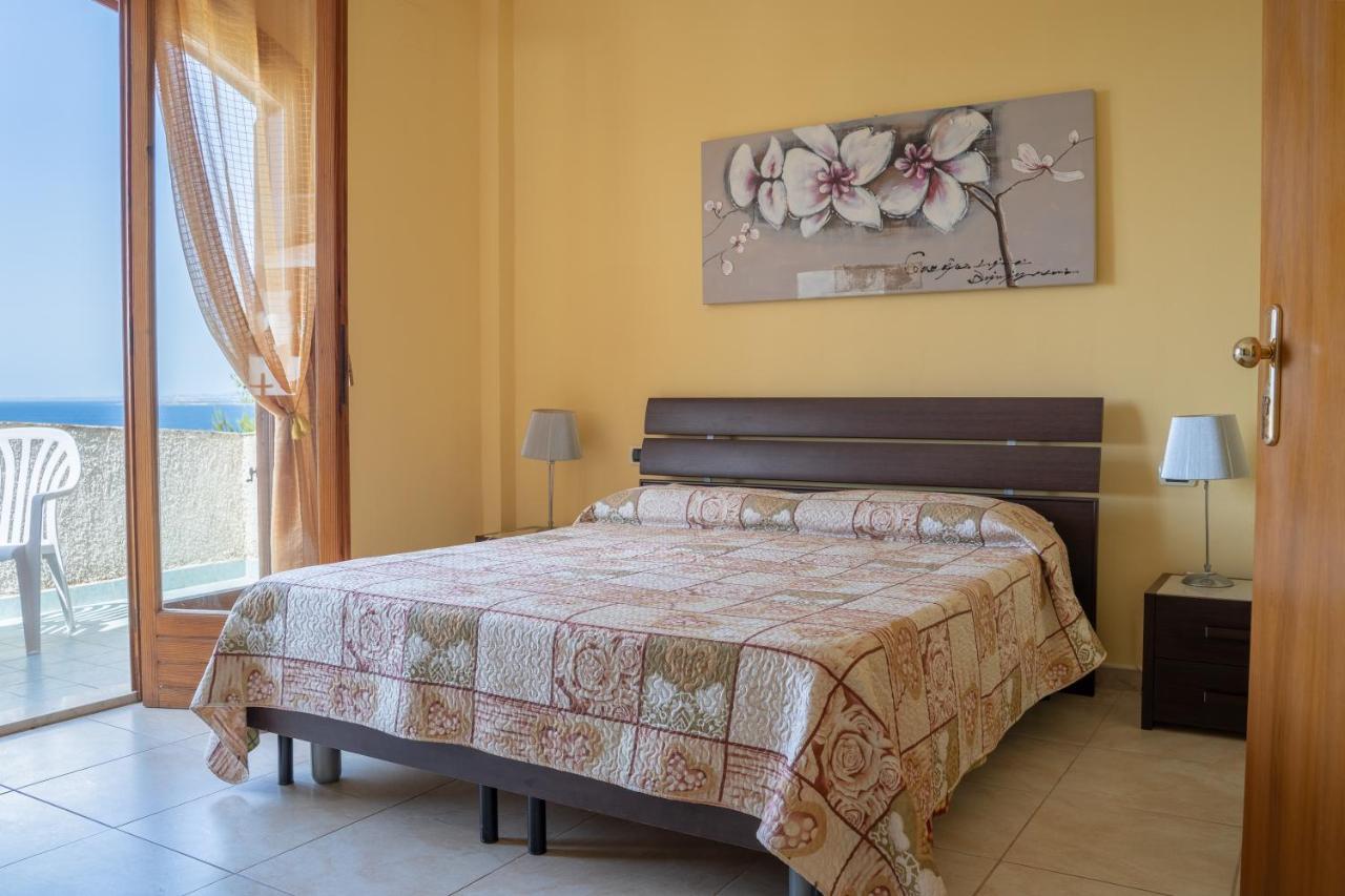 Bed and Breakfast Terrazza Sul Plemmirio Syracuse Exterior foto