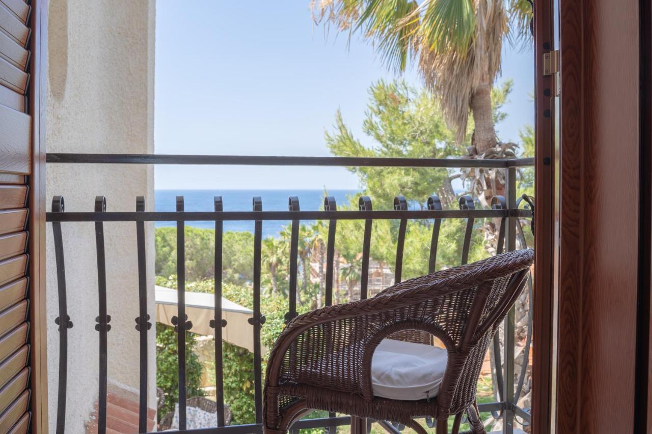 Bed and Breakfast Terrazza Sul Plemmirio Syracuse Exterior foto